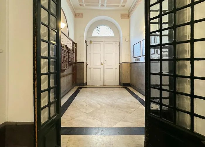 Peace Window روما