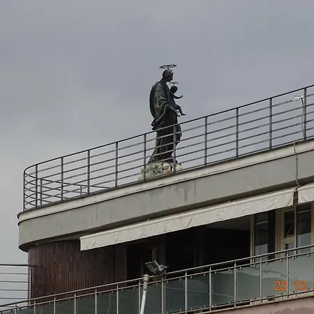 Peace Window Apartman